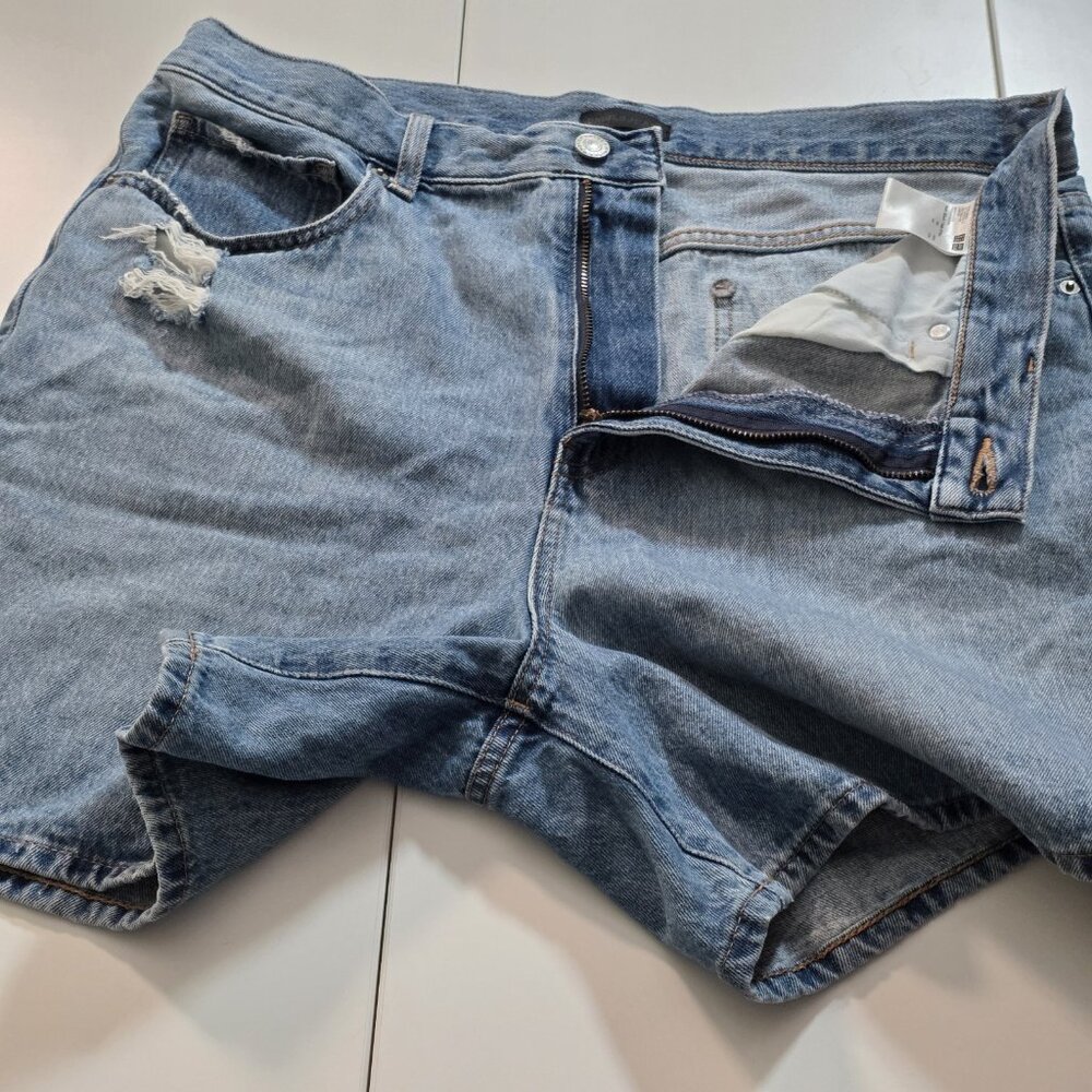 Uniqlo Blue Denim Short Women 32 Cotton Beach Hippie Cottage Casual Zip Fly Boho - Picture 10 of 14